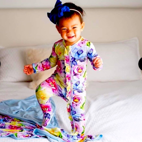 NWOT Little Bum Bums Look Hues Talking Footie 9-12 months - Picture 3 of 7